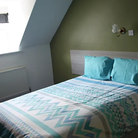 The River House Self Catering Apartment * Dungloe